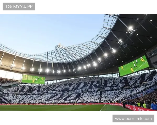 穆西亚拉成德国足球新焦点，球迷热议其未来走向